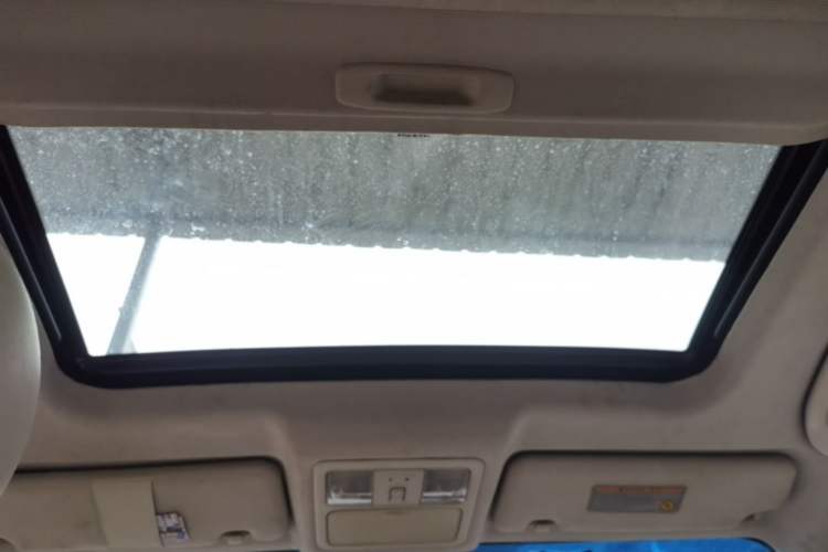 Used Nissan Sylphy 2009 2.0XL CVT Tech Sunroof Version Headliner