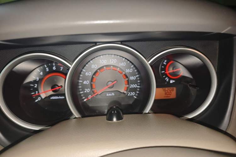 Used Nissan Sylphy 2009 1.6XL Automatic Luxury Sunroof Edition Instrument Cluster