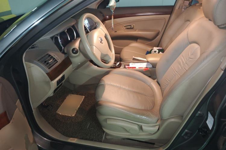 Used Nissan Sylphy 2009 1.6XL Automatic Luxury Sunroof Edition Left Front Seat