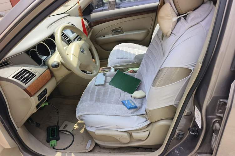 Used Nissan Sylphy 2009 1.6XE Automatic Comfort Edition Left Front Seat