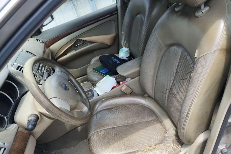 Used Nissan Sylphy 2009 1.6XL Automatic Luxury Sunroof Edition Left Front Seat