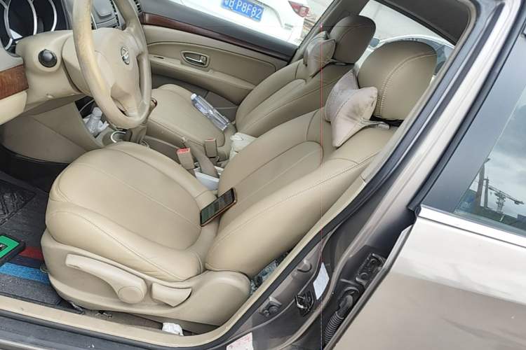 Used Nissan Sylphy 2009 1.6XE Manual Comfort Edition Left Front Seat