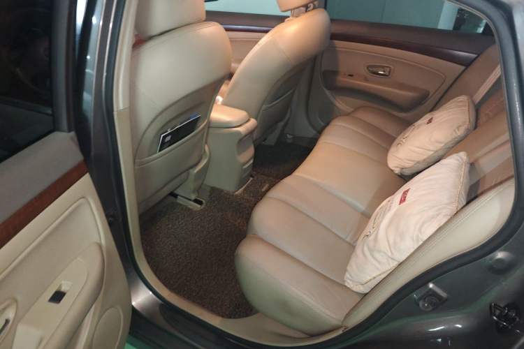 Used Nissan Sylphy 2009 1.6XL Automatic Luxury Sunroof Edition Left Rear Seat