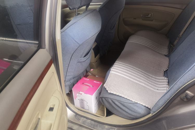 Used Nissan Sylphy 2009 1.6 XL Manual Luxury Sunroof Edition Left Rear Seat