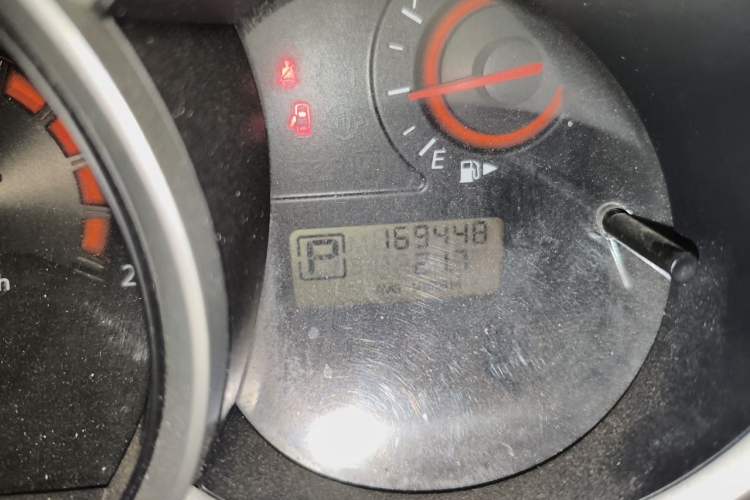 Used Nissan Sylphy 2009 2.0XL CVT Luxury Edition Odometer Close Up