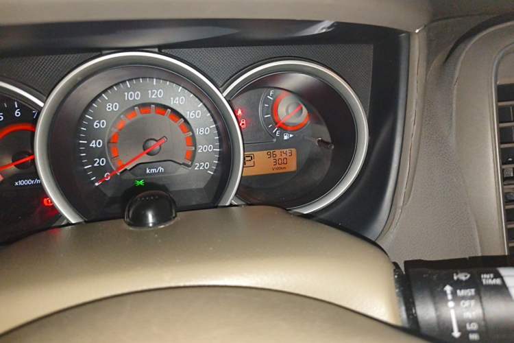 Used Nissan Sylphy 2009 2.0XL CVT Luxury Edition Odometer Close Up