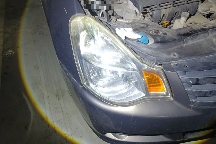 Used Nissan Sylphy 2009 1.6XE Automatic Comfort Edition Right Front Headlight