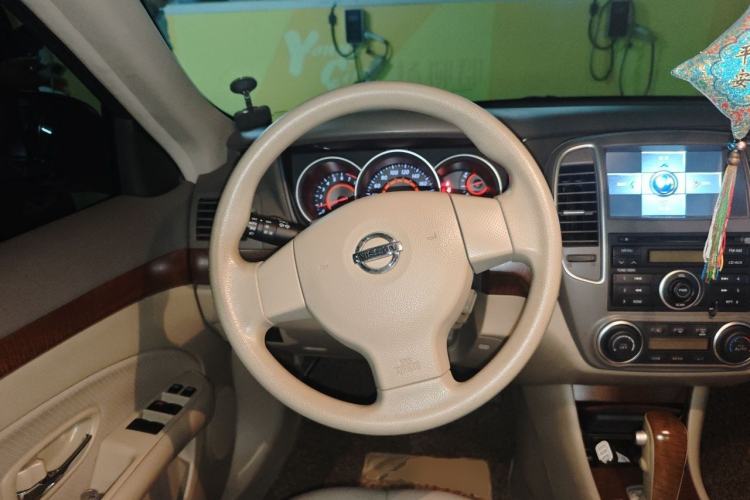 Used Nissan Sylphy 2009 1.6XL Automatic Luxury Sunroof Edition Steering Wheel