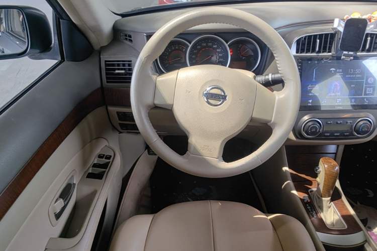 Used Nissan Sylphy 2009 1.6XE Automatic Comfort Edition Steering Wheel