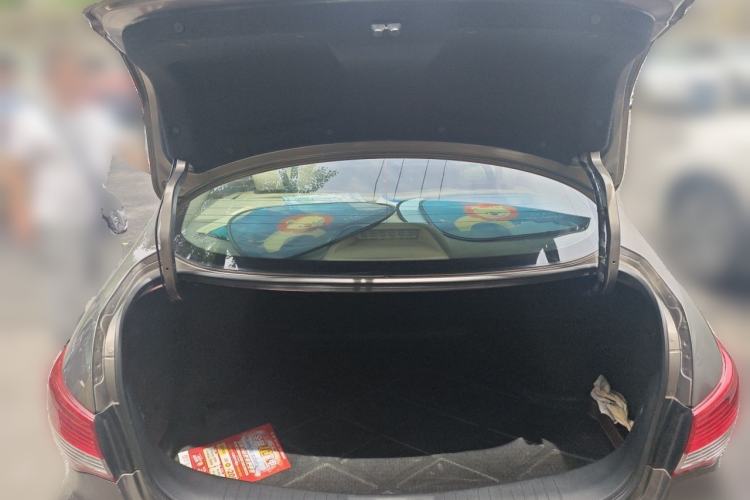 Used Nissan Sylphy 2009 1.6XL Automatic Luxury Sunroof Edition Trunk