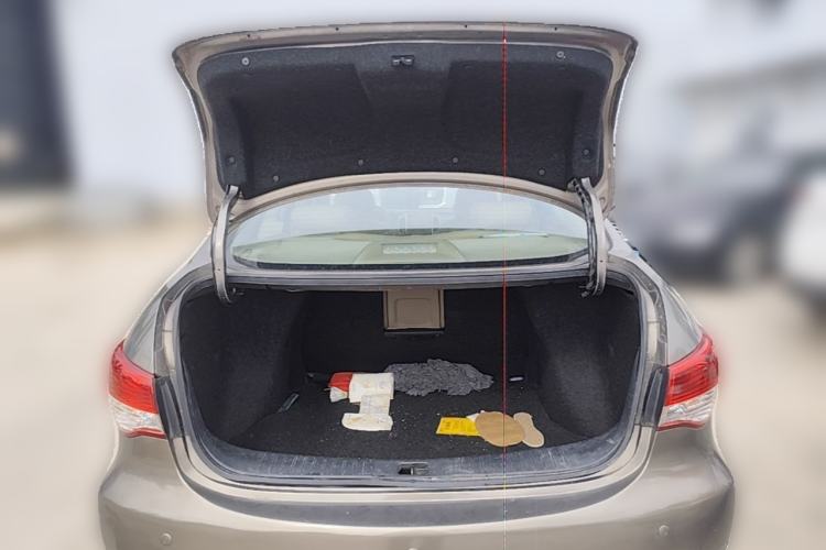 Used Nissan Sylphy 2009 1.6XE Manual Comfort Edition Trunk