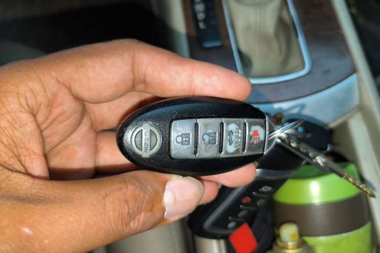 Used Nissan Sylphy 2009 2.0XL CVT Luxury Edition Vehicle Key