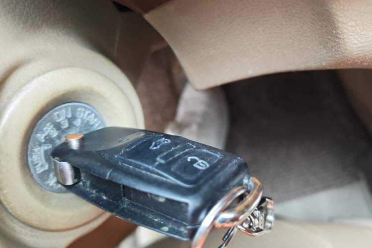 Used Nissan Sylphy 2009 1.6XE Manual Comfort Edition Vehicle Key