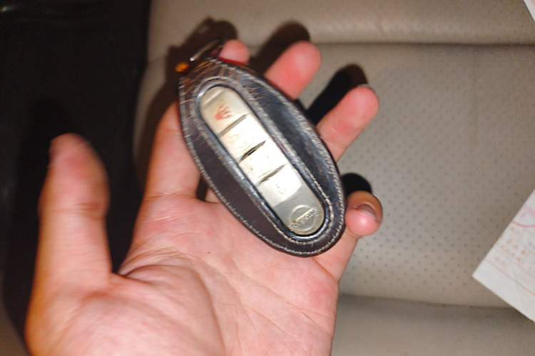 Used Nissan Sylphy 2009 2.0XL CVT Luxury Edition Vehicle Key