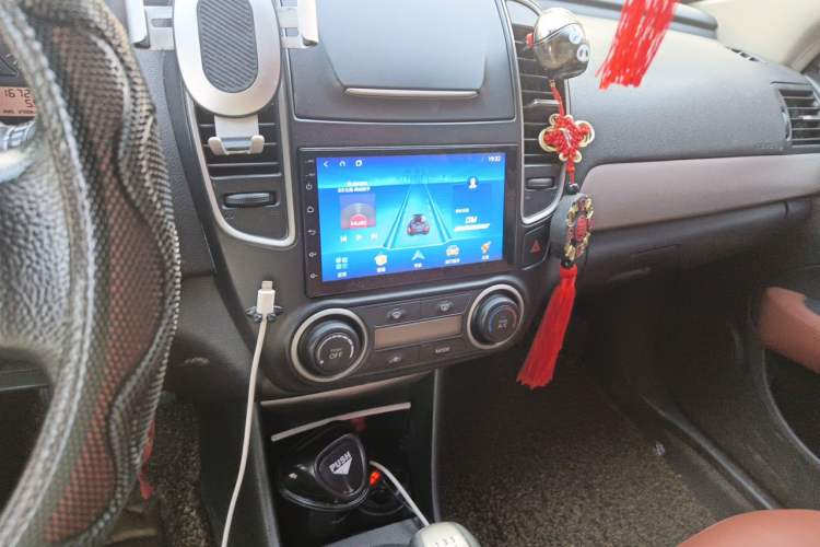 Used Nissan Sylphy 2012 Classic 1.6XE Manual Comfort Edition Audio And AC Panel