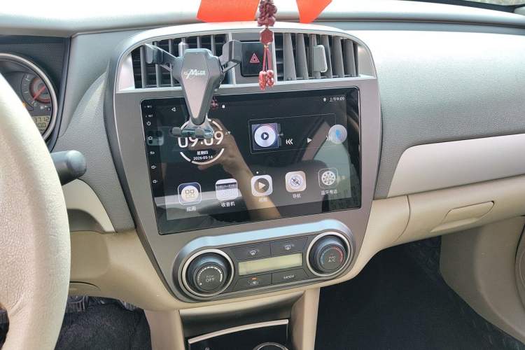 Used Nissan Sylphy 2012 Classic 1.6XL Manual Luxury Edition Audio And AC Panel