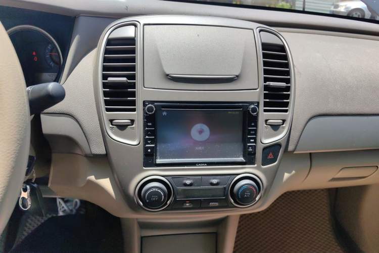 Used Nissan Sylphy 2012 1.6XE Manual Comfort Edition Audio And AC Panel