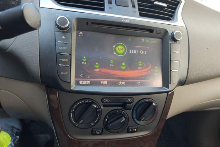Used Nissan Sylphy 2012 1.6 XL CVT Luxury Edition Audio And AC Panel