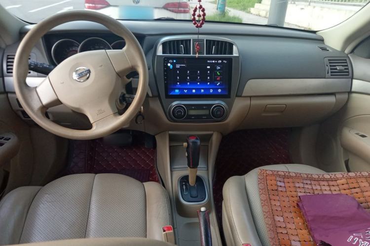 Used Nissan Sylphy 2012 1.6 XL CVT Luxury Edition Center Console