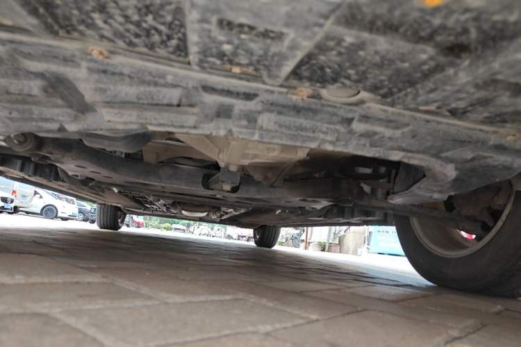 Used Nissan Sylphy 2012 Classic 1.6XE Manual Comfort Edition Chassis Front