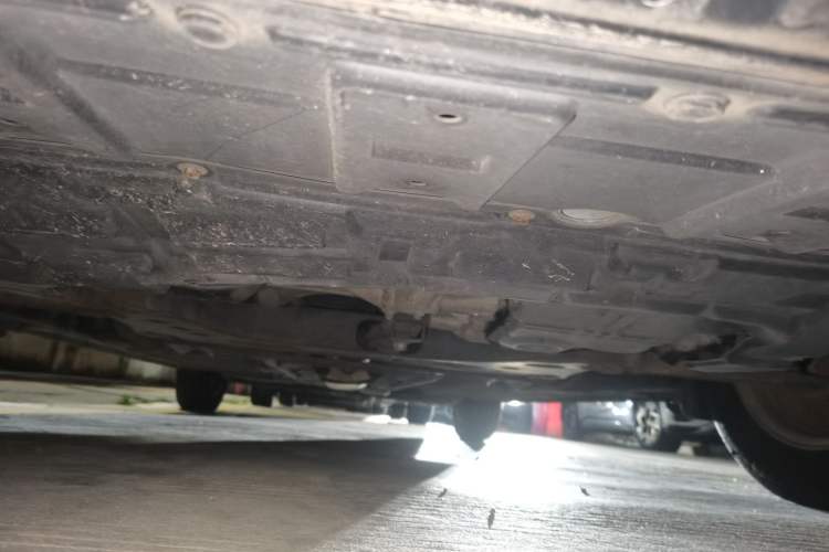 Used Nissan Sylphy 2012 Classic 1.6XE Automatic Comfort Edition Chassis Front