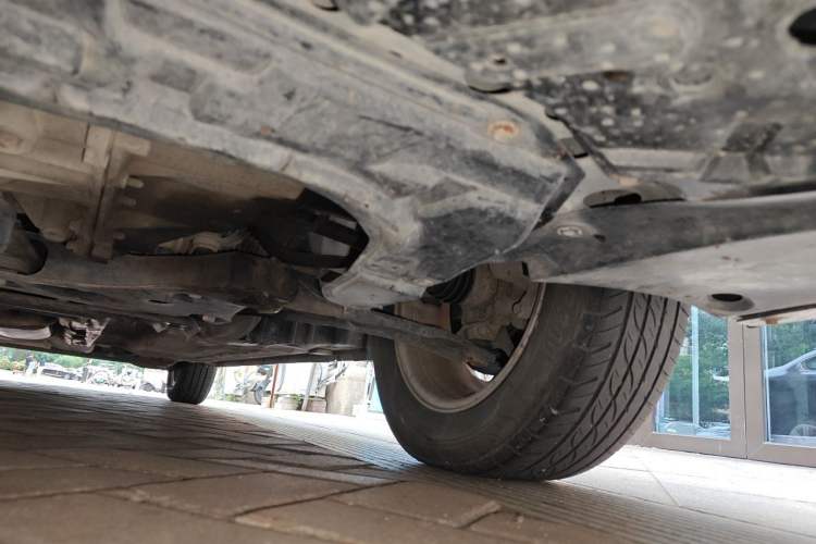 Used Nissan Sylphy 2012 Classic 1.6XE Manual Comfort Edition Chassis Front Left