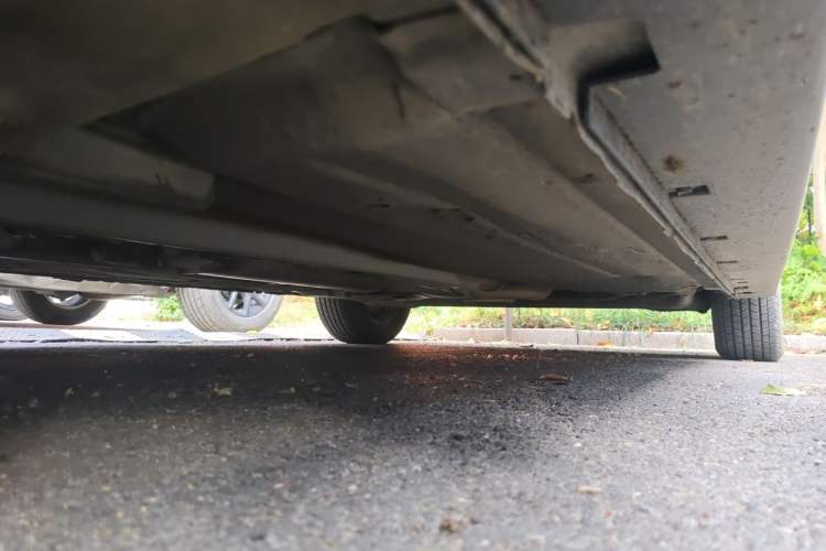 Used Nissan Sylphy 2012 Classic 1.6XE Automatic Comfort Edition Chassis Front Left