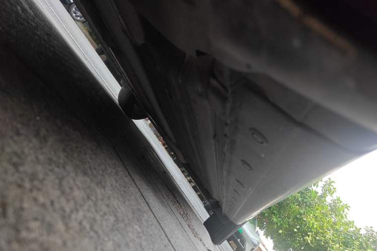 Used Nissan Sylphy 2012 1.8XL CVT Luxury Edition Chassis Front Left