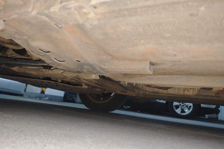 Used Nissan Sylphy 2012 Classic 1.6XE Manual Comfort Edition Chassis Front Left