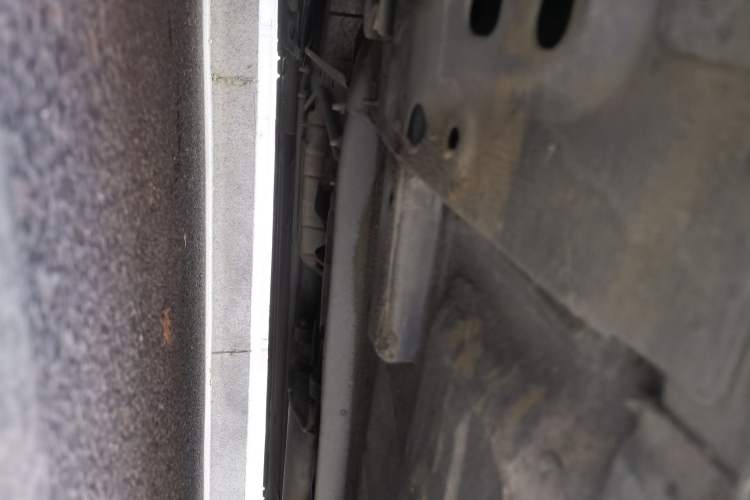 Used Nissan Sylphy 2012 Classic 1.6XE Manual Comfort Edition Chassis Front Left
