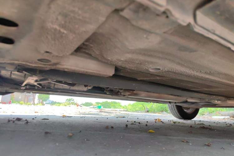 Used Nissan Sylphy 2012 1.6XE Manual Comfort Edition Chassis Front Left