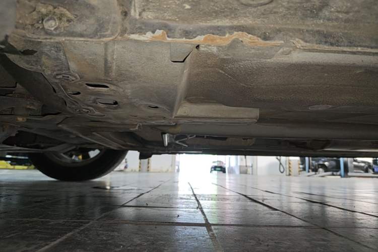 Used Nissan Sylphy 2012 1.6 XL CVT Luxury Edition Chassis Front Left