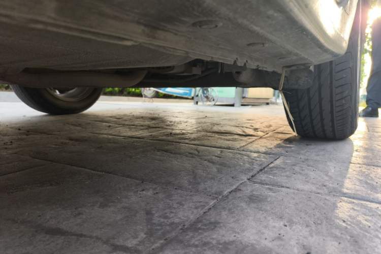 Used Nissan Sylphy 2012 1.6 XL Manual Luxury Edition Chassis Front Left