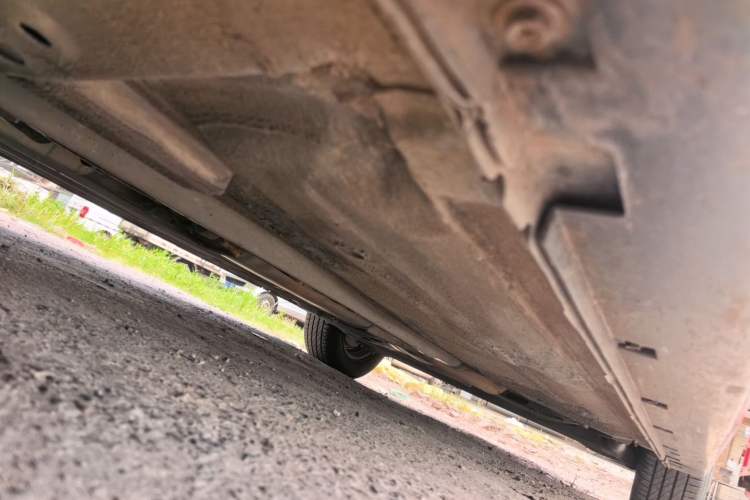 Used Nissan Sylphy 2012 Classic 1.6XE Manual Comfort Edition Chassis Front Left