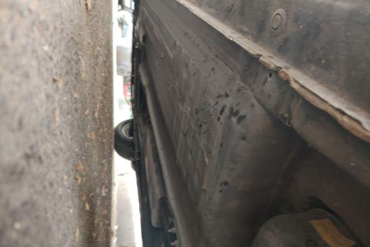 Used Nissan Sylphy 2012 1.6XE Manual Comfort Edition Chassis Front Left