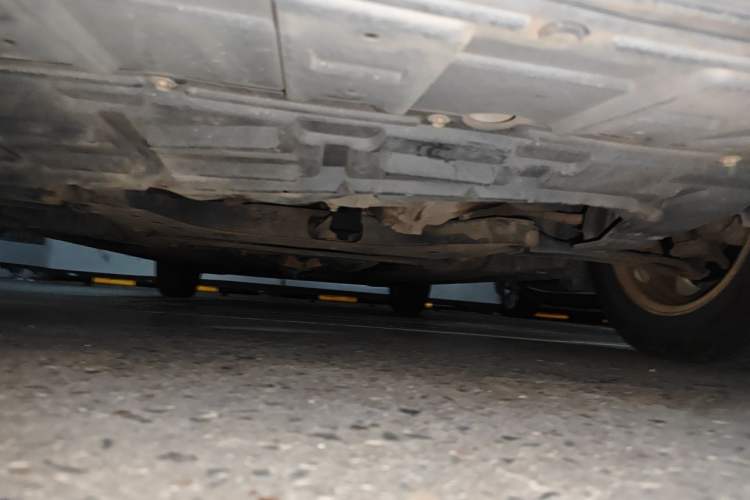 Used Nissan Sylphy 2012 Classic 1.6XE Manual Comfort Edition Chassis Front