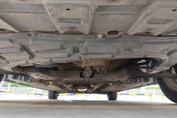 Used Nissan Sylphy 2012 Classic 1.6XE Manual Comfort Edition Chassis Front
