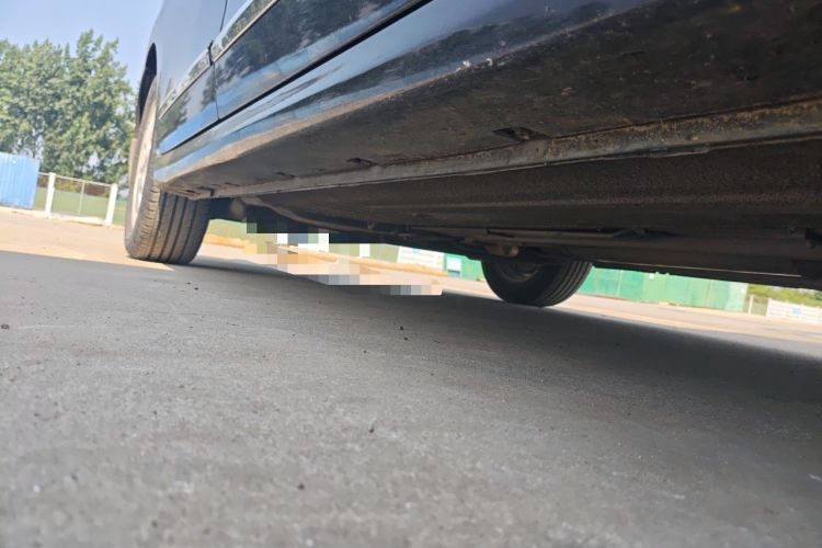 Used Nissan Sylphy 2012 Classic 1.6XE Automatic Comfort Edition Chassis Front Right