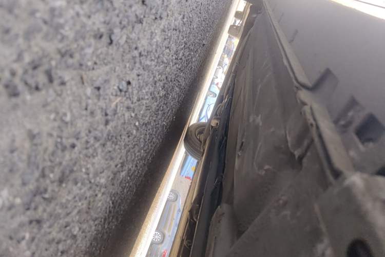 Used Nissan Sylphy 2012 Classic 1.6XE Manual Comfort Edition Chassis Front Right