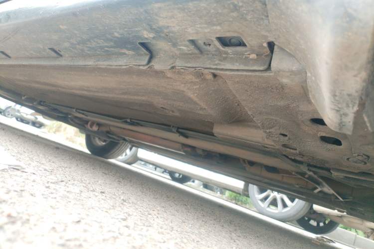 Used Nissan Sylphy 2012 Classic 1.6XE Automatic Comfort Edition Chassis Front Right