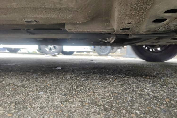 Used Nissan Sylphy 2012 Classic 1.6XE Manual Comfort Edition Chassis Front Right