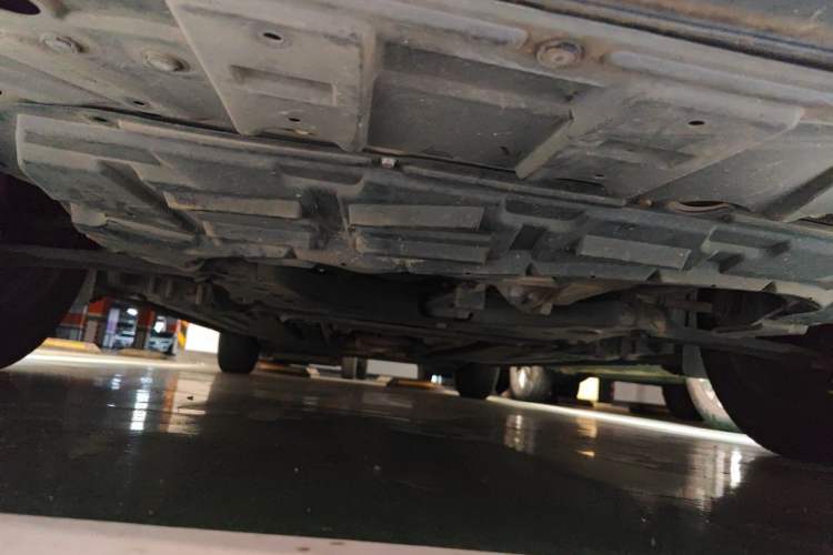Used Nissan Sylphy 2012 Classic 1.6XE Manual Comfort Edition Chassis Front