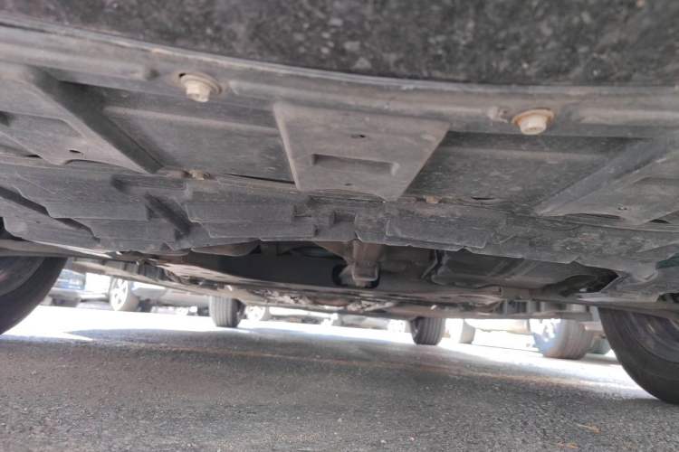 Used Nissan Sylphy 2012 Classic 1.6XE Automatic Comfort Edition Chassis Front