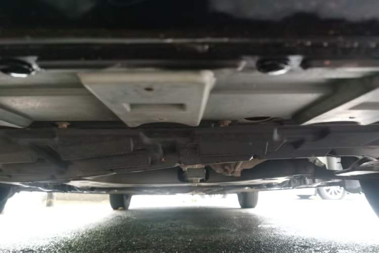 Used Nissan Sylphy 2012 Classic 1.6XE Manual Comfort Edition Chassis Front