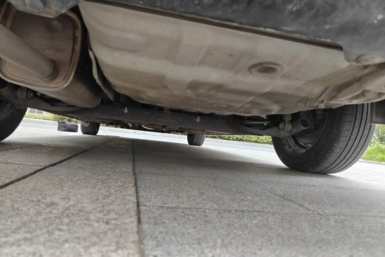Used Nissan Sylphy 2012 Classic 1.6XE Automatic Comfort Edition Chassis Rear