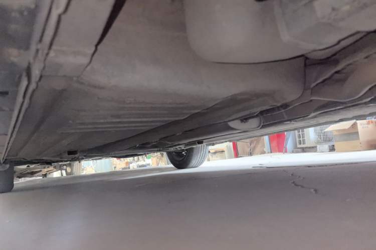 Used Nissan Sylphy 2012 Classic 1.6XE Manual Comfort Edition Chassis Rear Left