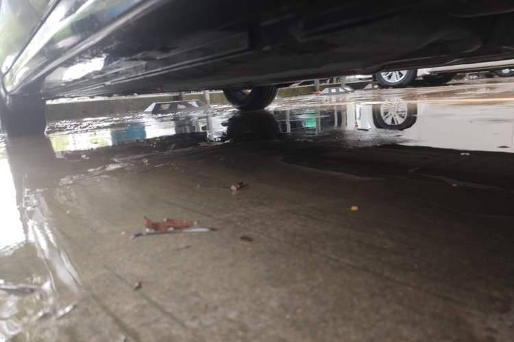 Used Nissan Sylphy 2012 Classic 1.6XE Automatic Comfort Edition Chassis Rear Left