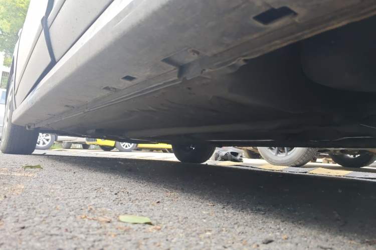 Used Nissan Sylphy 2012 Classic 1.6XE Automatic Comfort Edition Chassis Rear Left