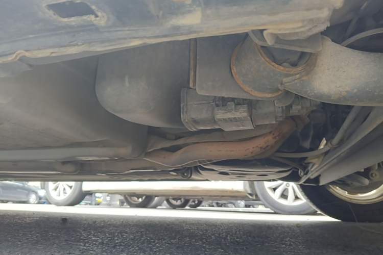 Used Nissan Sylphy 2012 Classic 1.6XE Manual Comfort Edition Chassis Rear Left