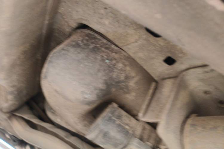 Used Nissan Sylphy 2012 Classic 1.6XE Manual Comfort Edition Chassis Rear Left